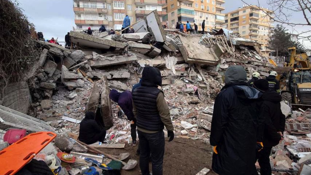 Japon Deprem Uzmanından flaş Van açıklaması