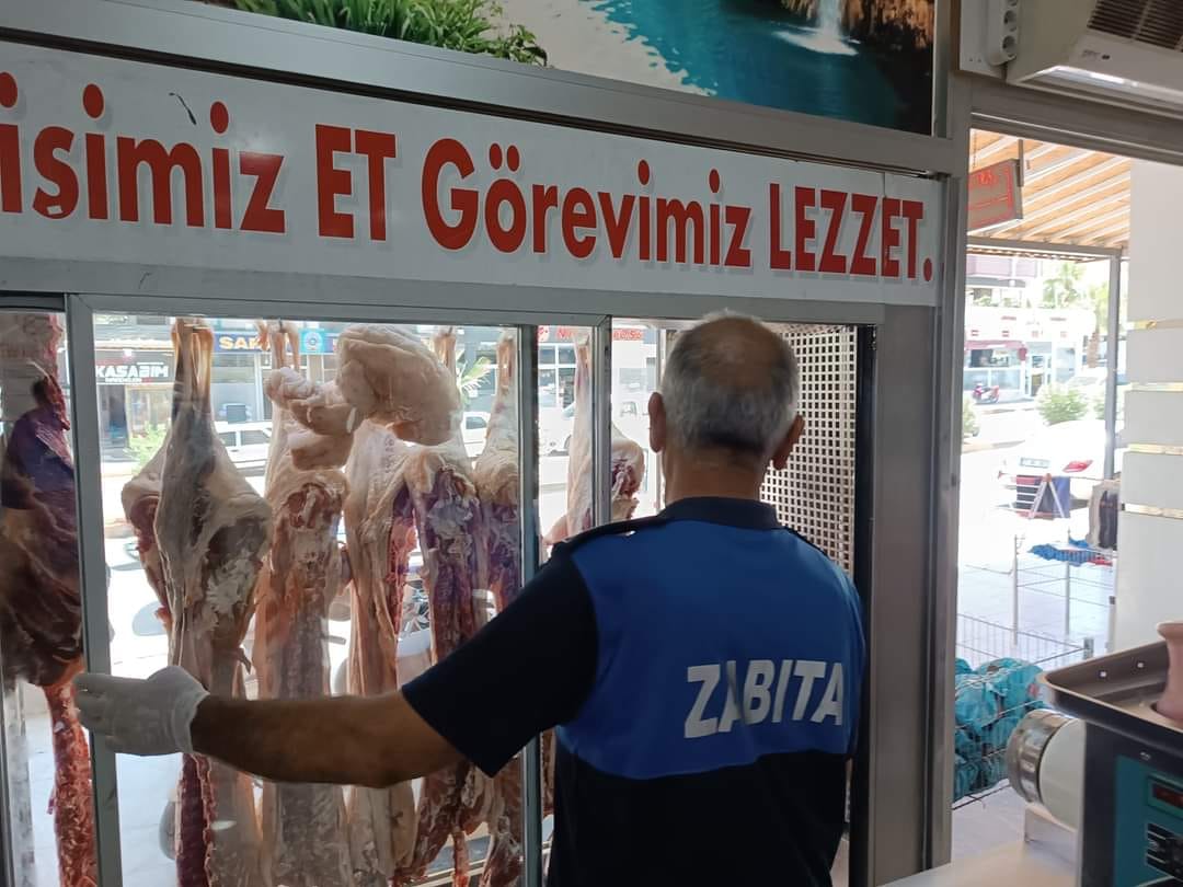 Gaziantep'te gıda satışı yapan iş yerleri denetlendi