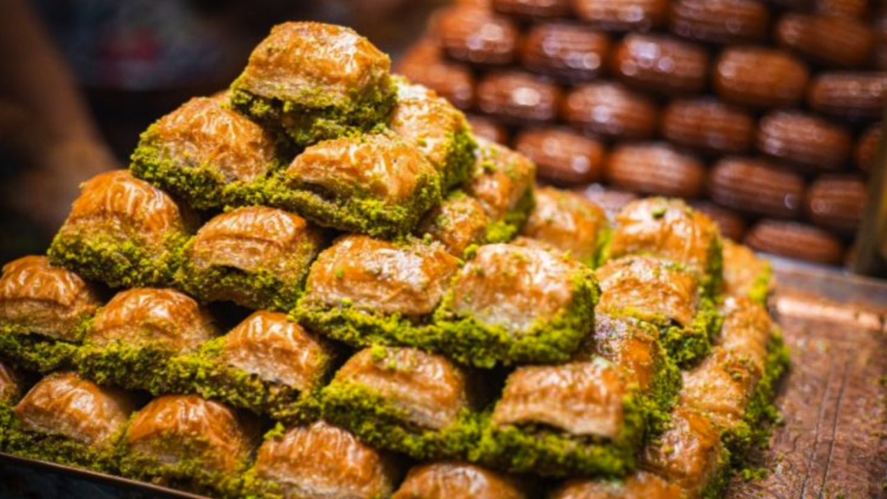 Gaziantep Baklavası AVRUPA''da Birinci... Avrupa Birliği'nden coğrafi tescil belgesi alan gıda ürünlerimiz: