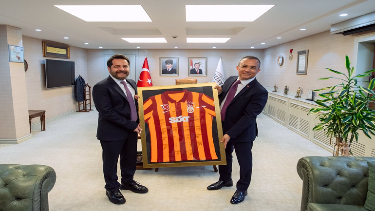 Galatasaray Başkanvekili Erden Timur, Vali Kemal Çeber’i ziyaret etti