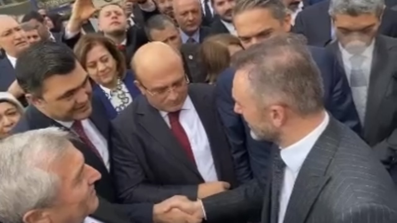 Ak Parti Teşkilat Başkanı Erkan Kandemir’den Ak Parti Şahinbey İlçe Başkanı Tiryaki’ye Şahinbey için özel teşekkür!