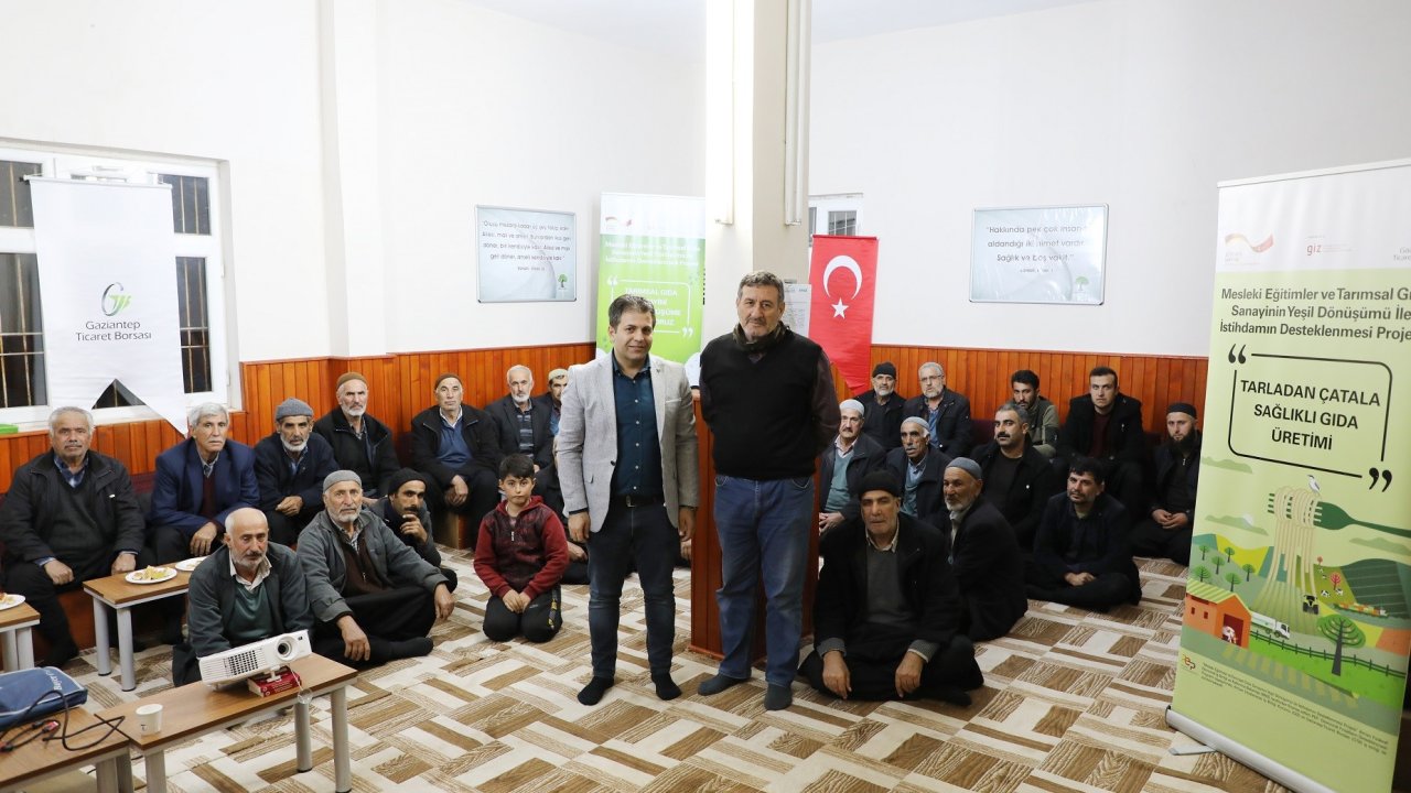 Gaziantep'te çiftçilere yönelik bilgilendirme toplantısı yapıldı