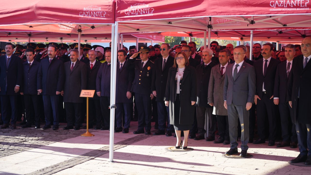 Gaziantep'in düşman işgalinden kurtuluşunun 102. yıl dönümü kutlandı