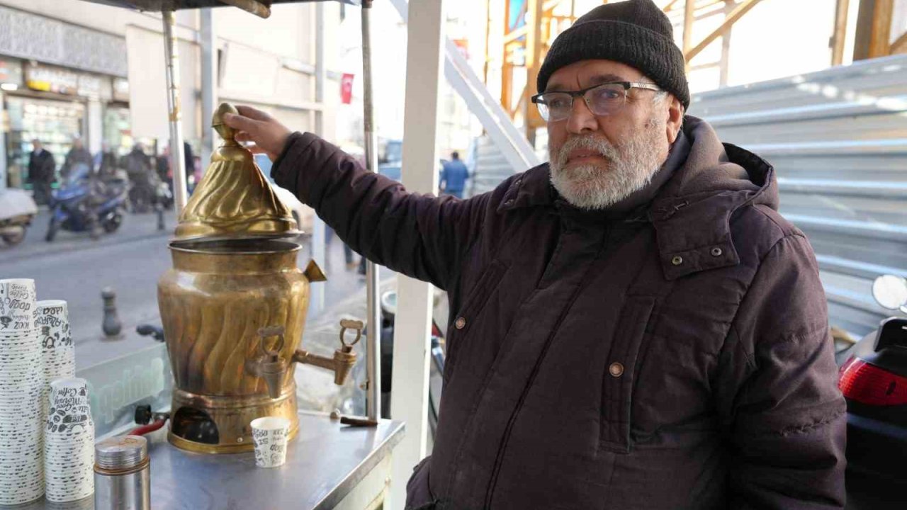 Gaziantep'te Turistlerin Vazgeçilmez İçeceği! Kış aylarının vazgeçilmezi salebe ilgi yoğun