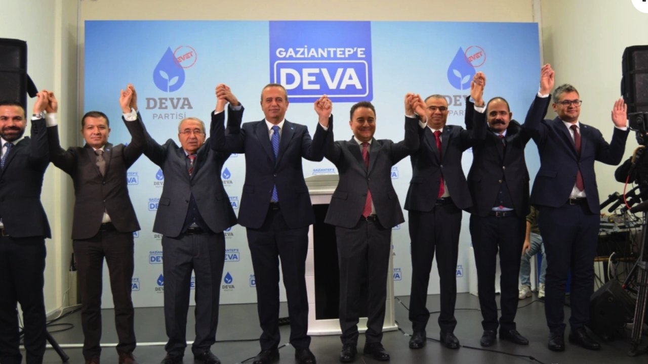 Deva Partisi Lideri Ali Babacan Gaziantep'te Adaylarını Tanıttı