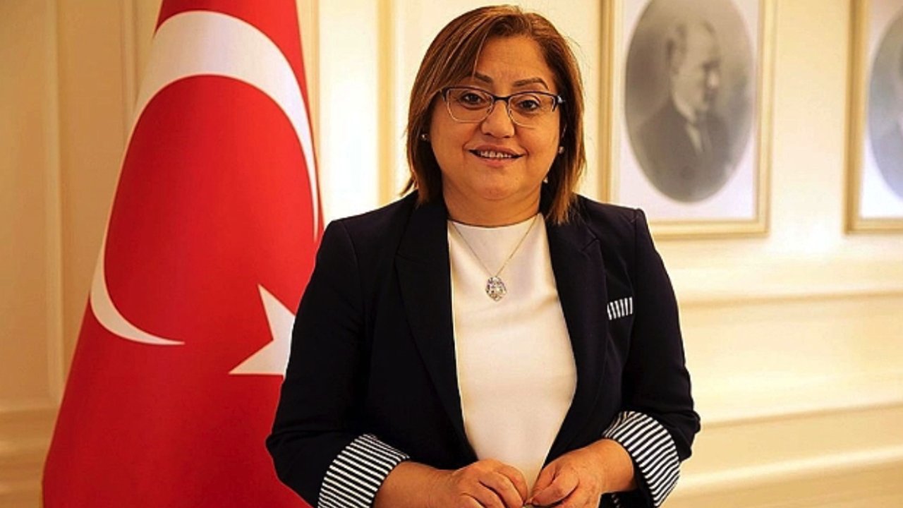 Ve beklenen Oldu! Fatma Şahin Ak Parti Büyüşehir Belediye Başkan Adayı Oldu