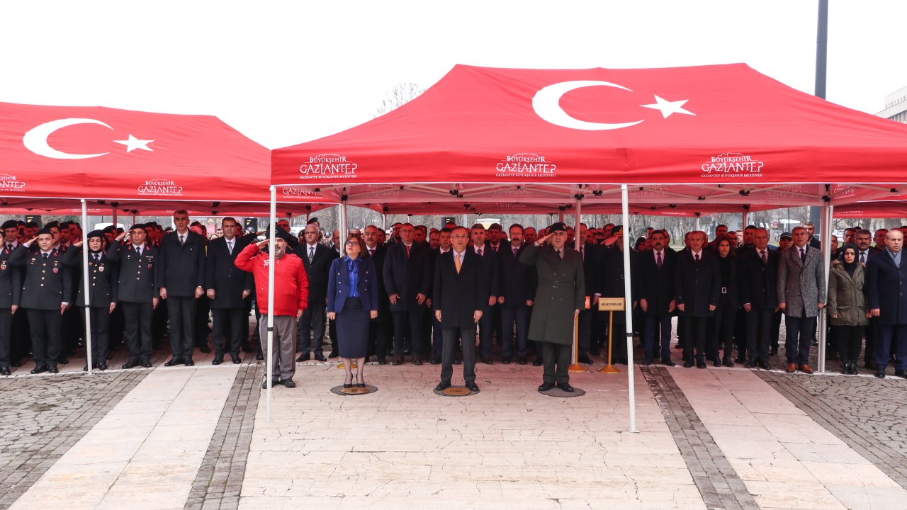 Gaziantep'e "Gazi" unvanı verilişinin 103. yılı kutlandı