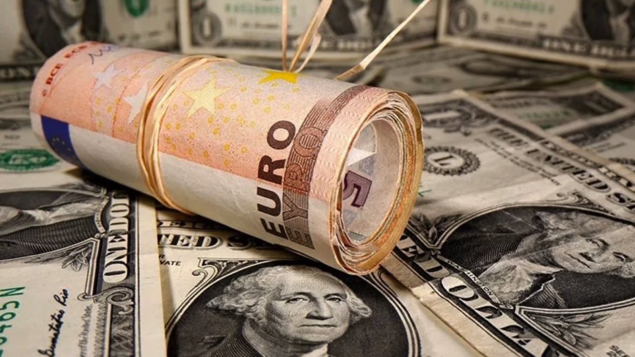 Dolar ve Euro Nefes Aldı: Türk Lirası Karşısında Düşüş Sinyali!