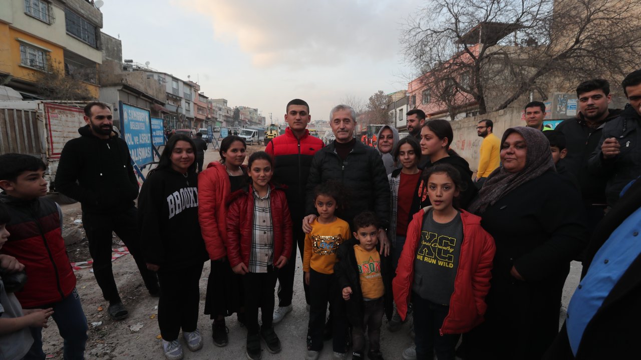 Başkan Tahmazoğlu vatandaşlar tarafından yoğun ilgiyle karşılandı