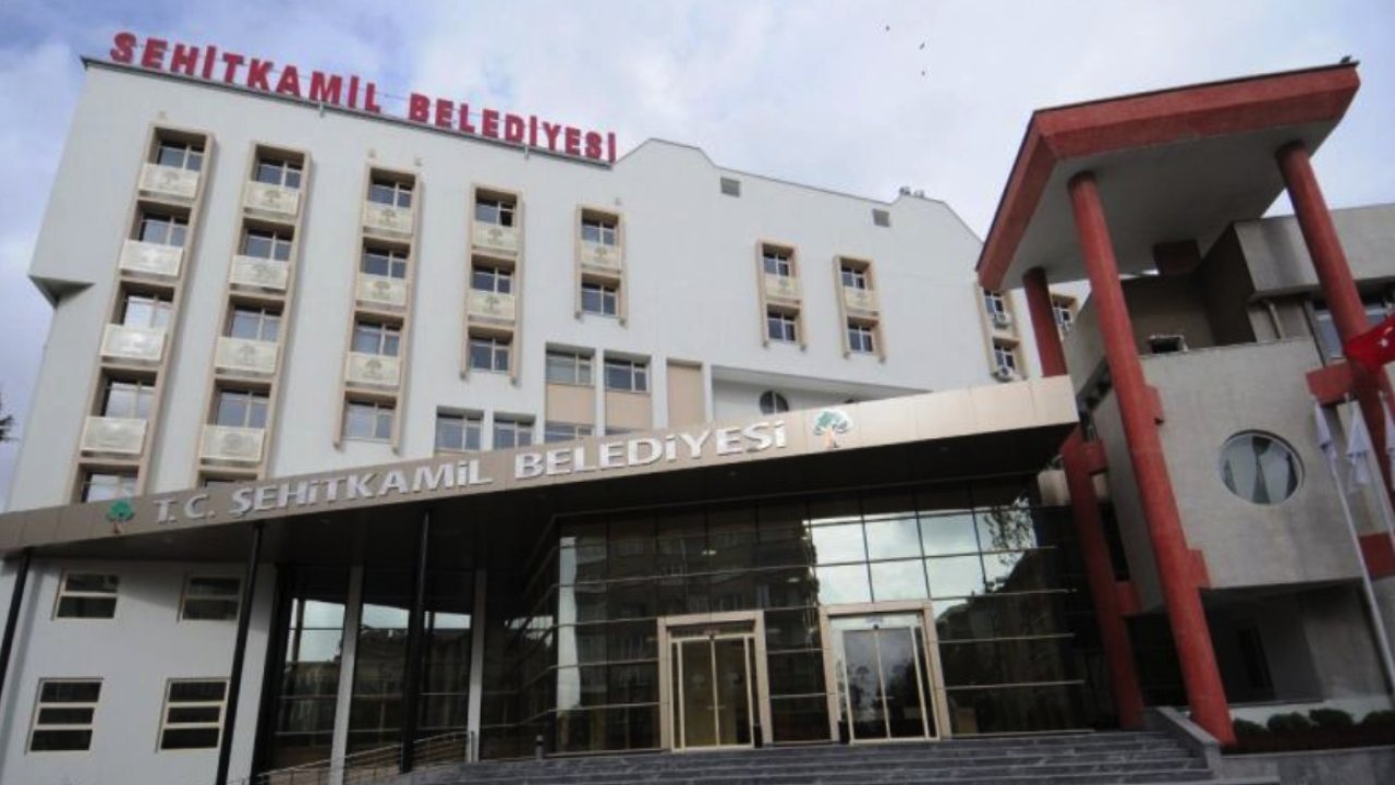 Şehitkamil Belediyesinin Yerine Otel Yapılacak