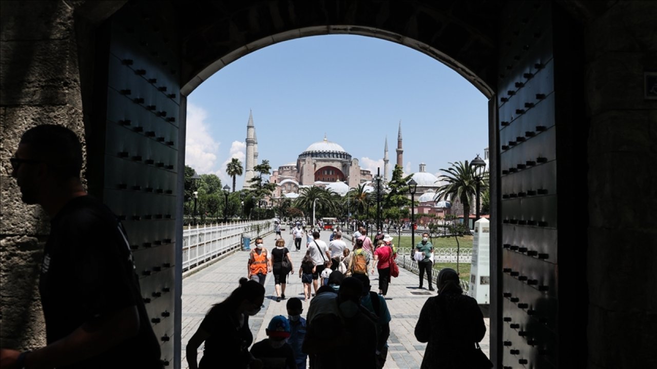 Türkiye ocak ayında 2 milyonu aşkın turisti ağırladı