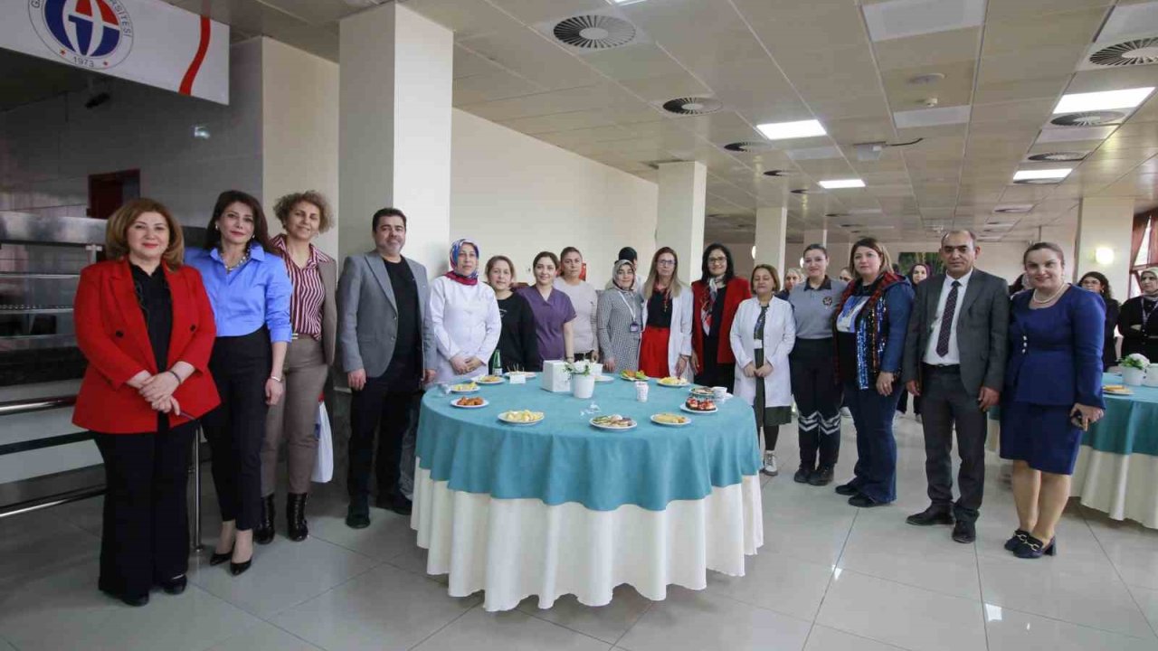 Gaziantep Üniversitesi (GAÜN) Hastanesi'nde Dünya Kadınlar Günü kutlandı