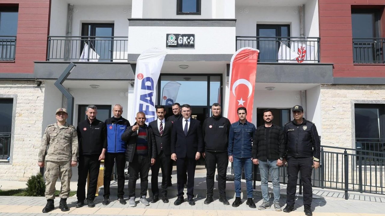 AFAD Başkanı Memiş Gaziantep'in İslahiye ve Nurdağı ilçesini ziyaret etti