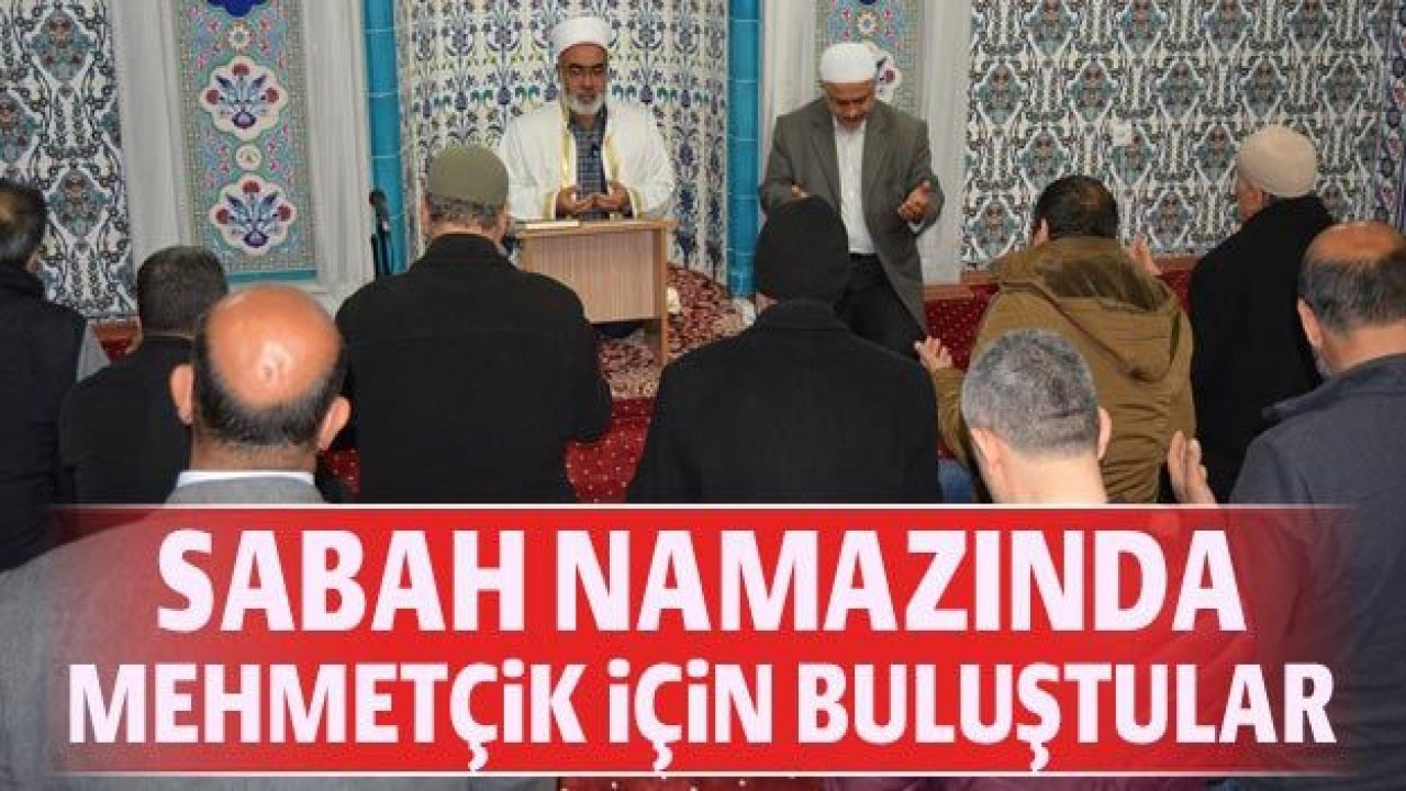 Sabah namazında Mehmetçik için buluştular