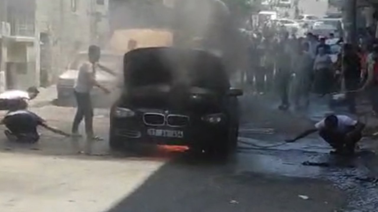 Gaziantep'te korkutan araç yangını... VİDEO HABER