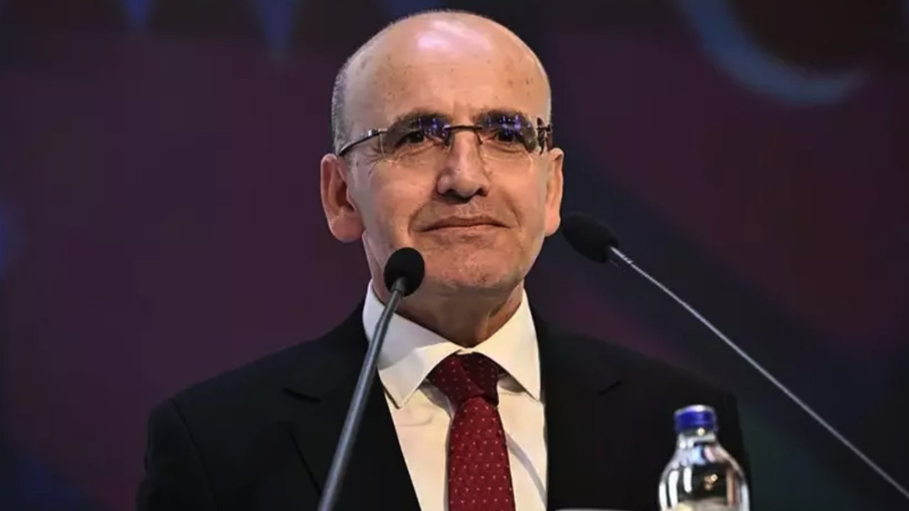 Bakan Şimşek'ten asgari ücret  ve emekli zammı açıklaması