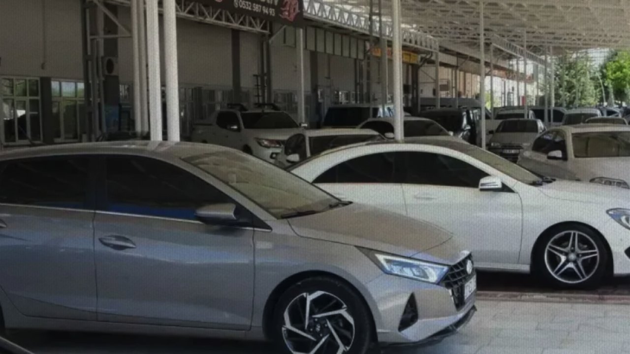 Gaziantep'te 2. El Otomobil Piyasasında Durgunluk: Fiyatlar Düşüyor, Satışlar Durma Noktasında!