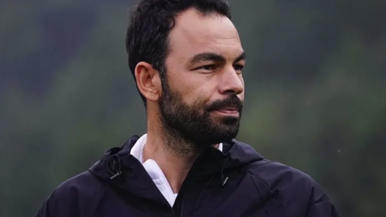 Gaziantep FK Teknik Direktörü Selçuk İnan, Transfer Sürecinde Dikkat Çekiyor