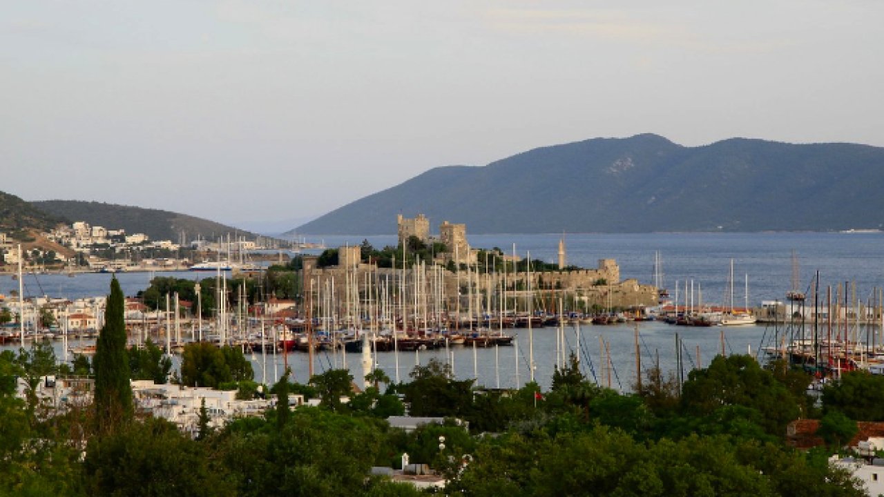 Dalaman ve Bodrum: Ege ve Akdeniz’in İki Gözde Tatil Yeri