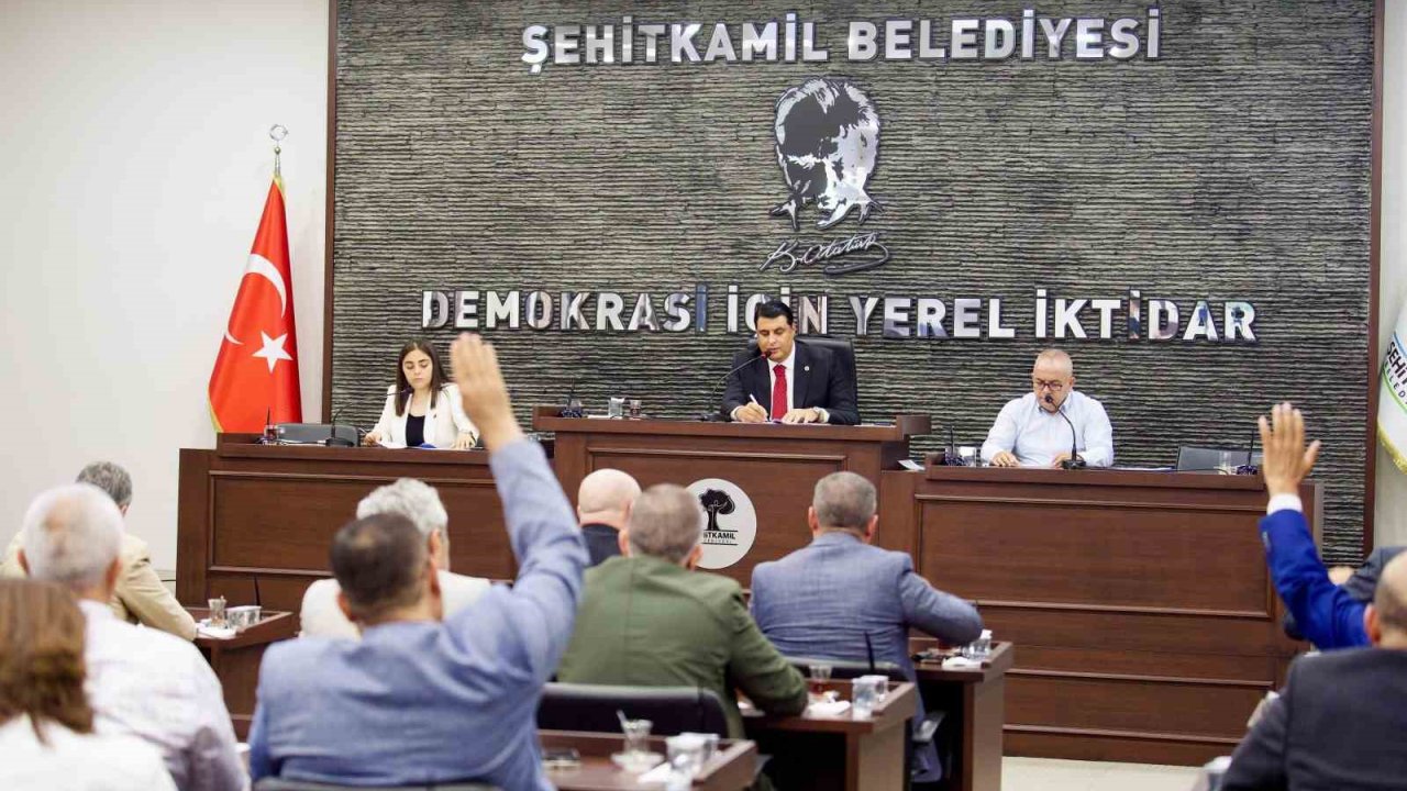 Şehitkamil meclis toplantısı yapıldı! 17 madde görüşülerek kabul edildi.