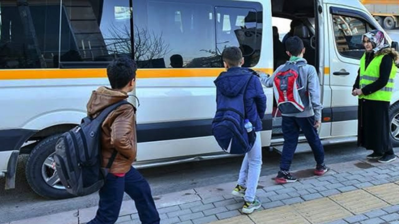 Gaziantep'te Öğrenci Velilerine Kötü Haber! SERVİS ÜCRETLERİNE YÜZDE 50 ZAM