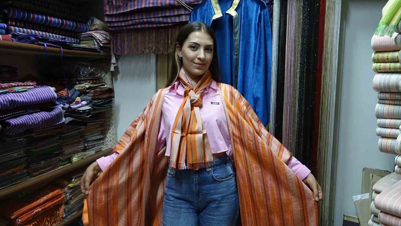 Gaziantep'in Asırlık Osmanlı kumaşı kutnu yeniden moda oldu