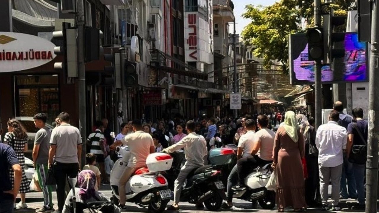 Gaziantep'te REZİLLİK DEVAM EDİYOR! VATANDAŞA YÜRÜMEK BİLE HARAM