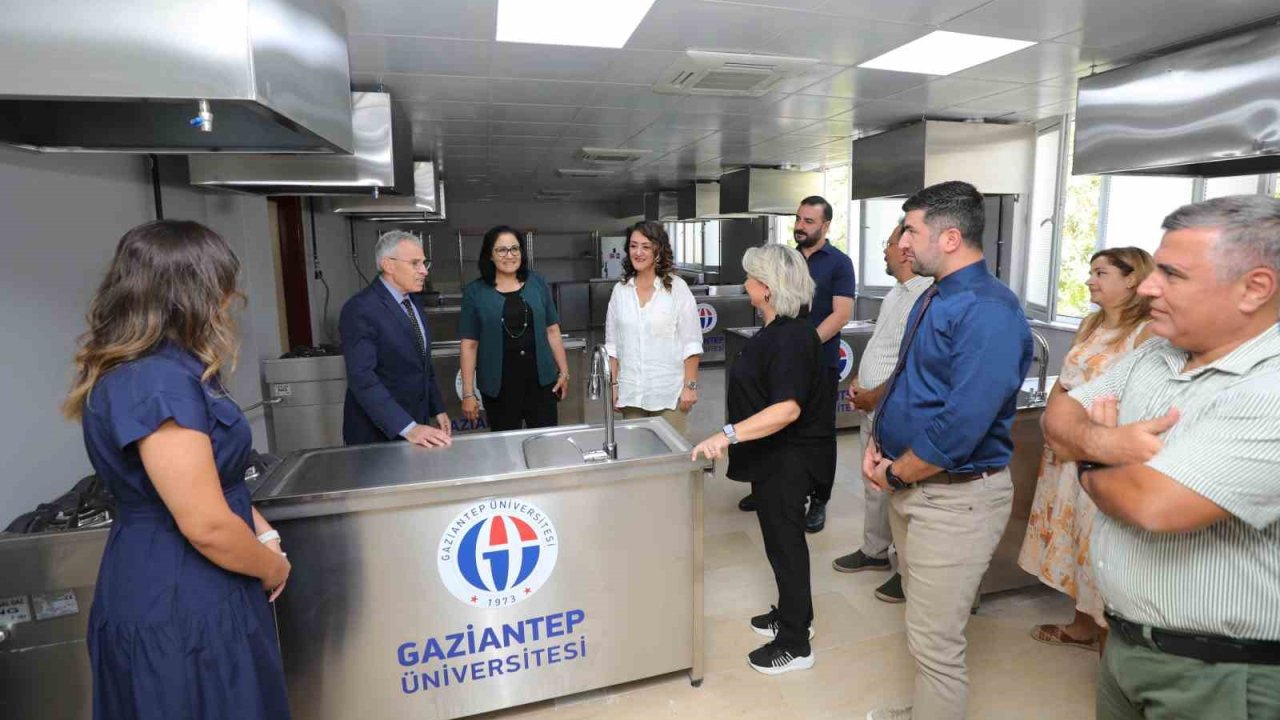 GAÜN beslenme ve diyetetik bölümü iki yeni laboratuvar ile eğitim öğretime başlıyor