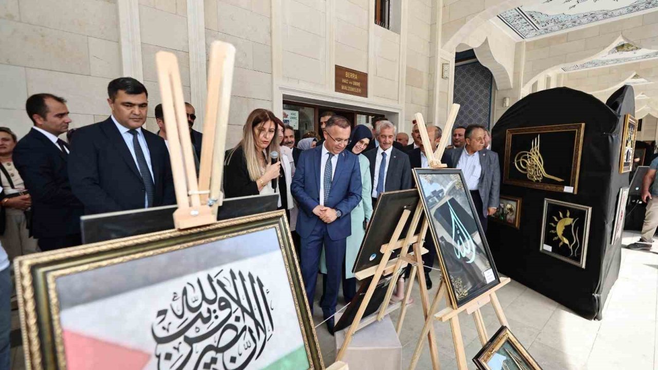 Gaziantep'te Kadınların el emekleri Şahinbey Millet Camii ve Külliyesi’nde sergilendi