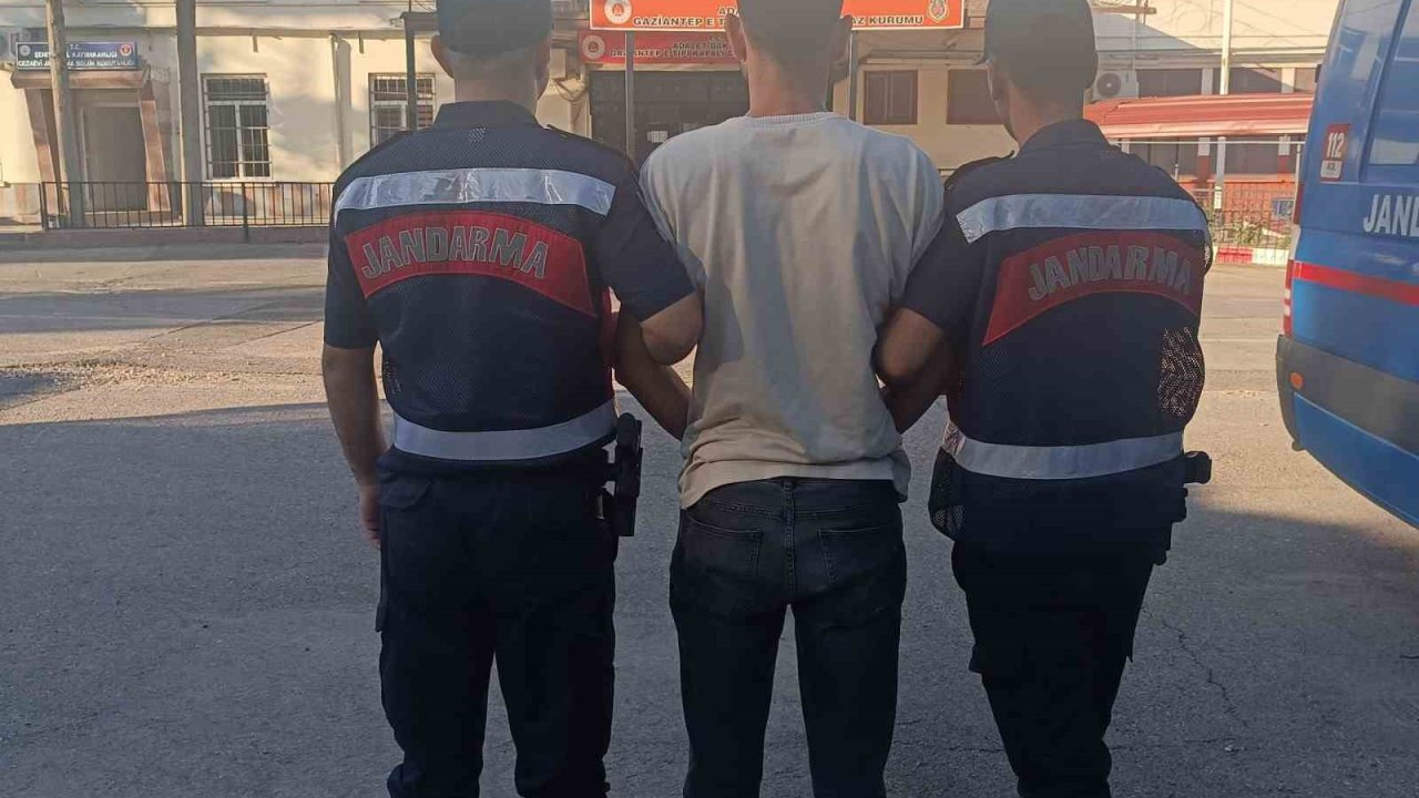 Gaziantep'te silahlı yağma suçundan aranan şahıs JASAT’tan kaçamadı