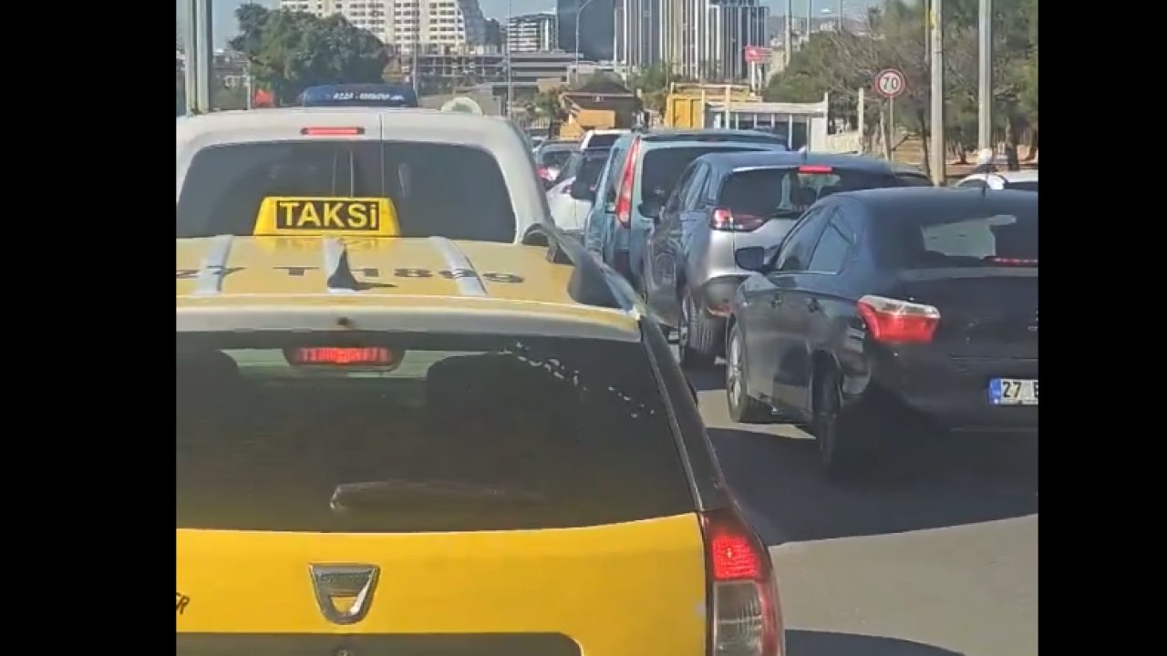 Gaziantep'te Bu Yola Giren Bir Daha Çıkamıyor! Beykent - Adliye Yolu ve TRAFİK TIKANIKLIĞI!