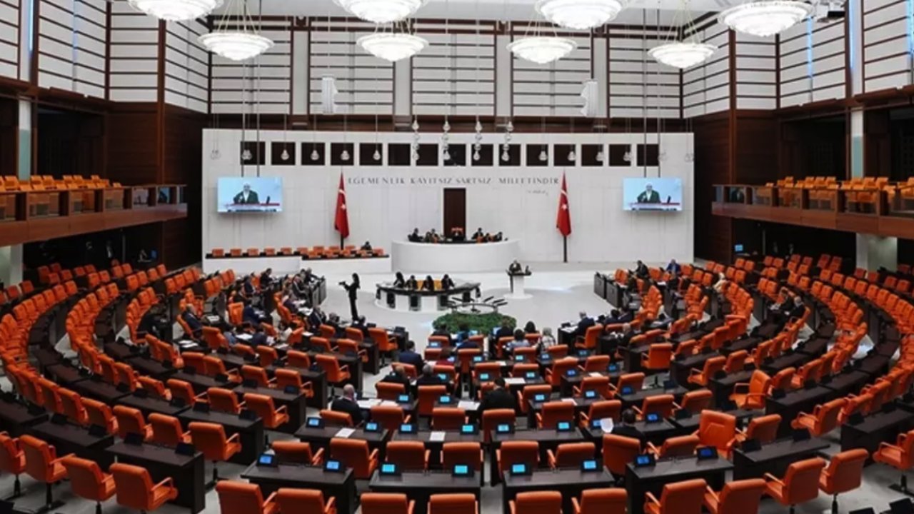 Gaziantep'te Boşanma Davası Olanlar Dikkatli OKUYUN! Boşanma davalarıyla ilgili karar! 1 yıla iniyor...