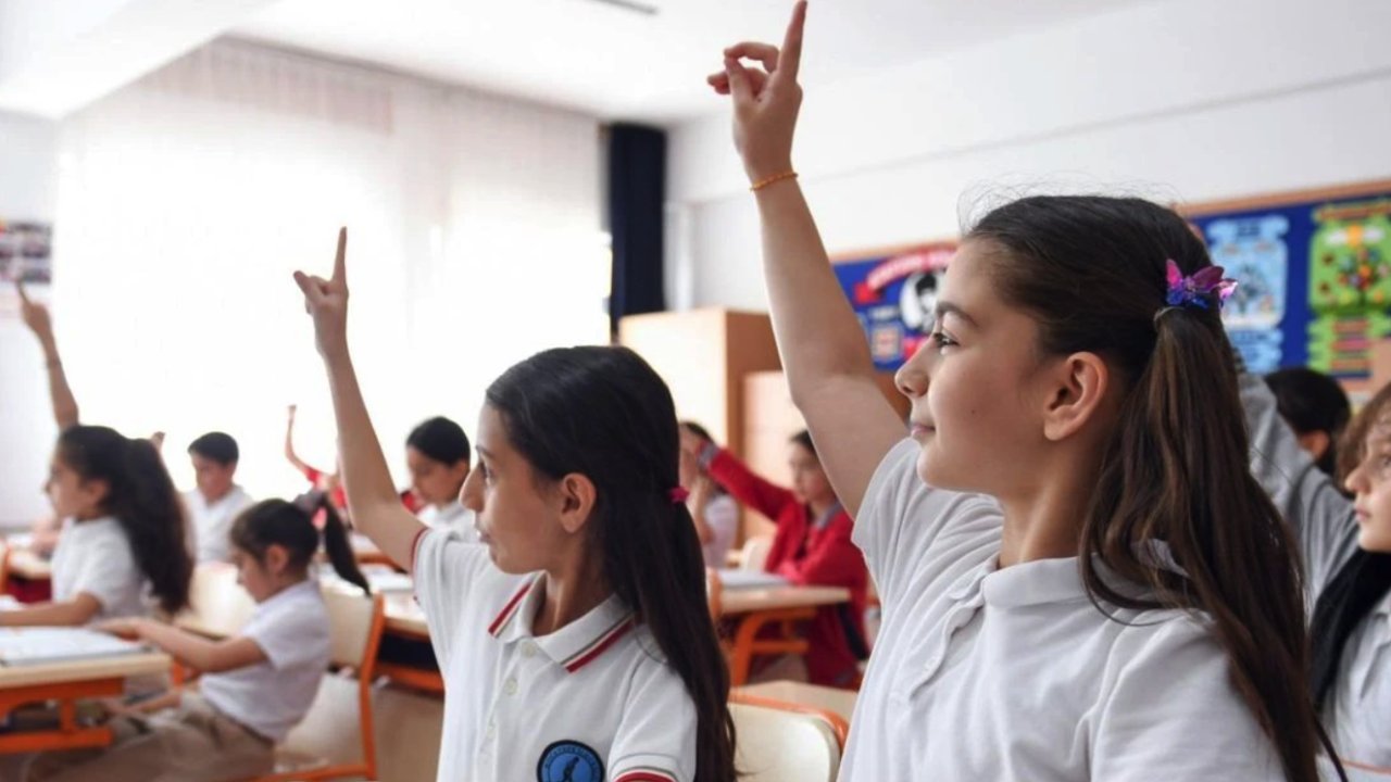 FLAŞ... FLAŞ... Gaziantep'te  ilk ve ortaokullarda DERS süresi düşürüldü