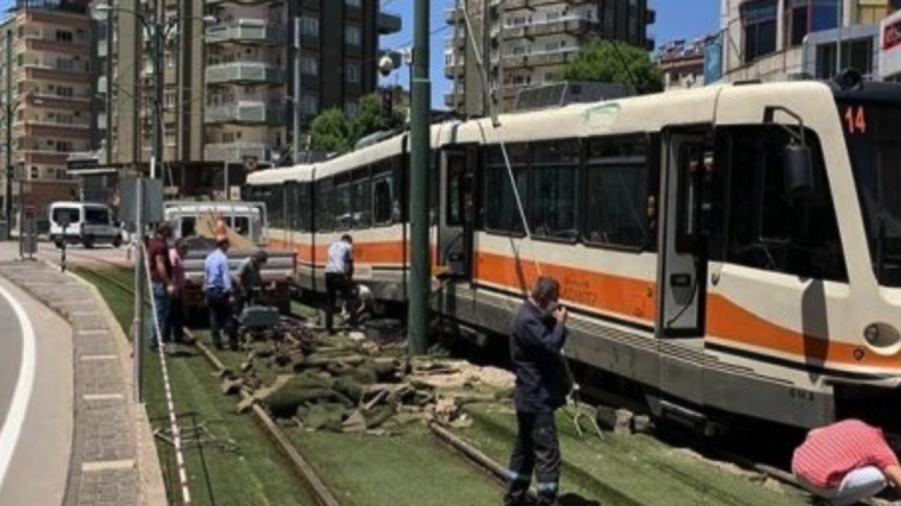 GAZİANTEP TRAMVAY KAZASI! Motosiklet kullancısı hastanelik oldu