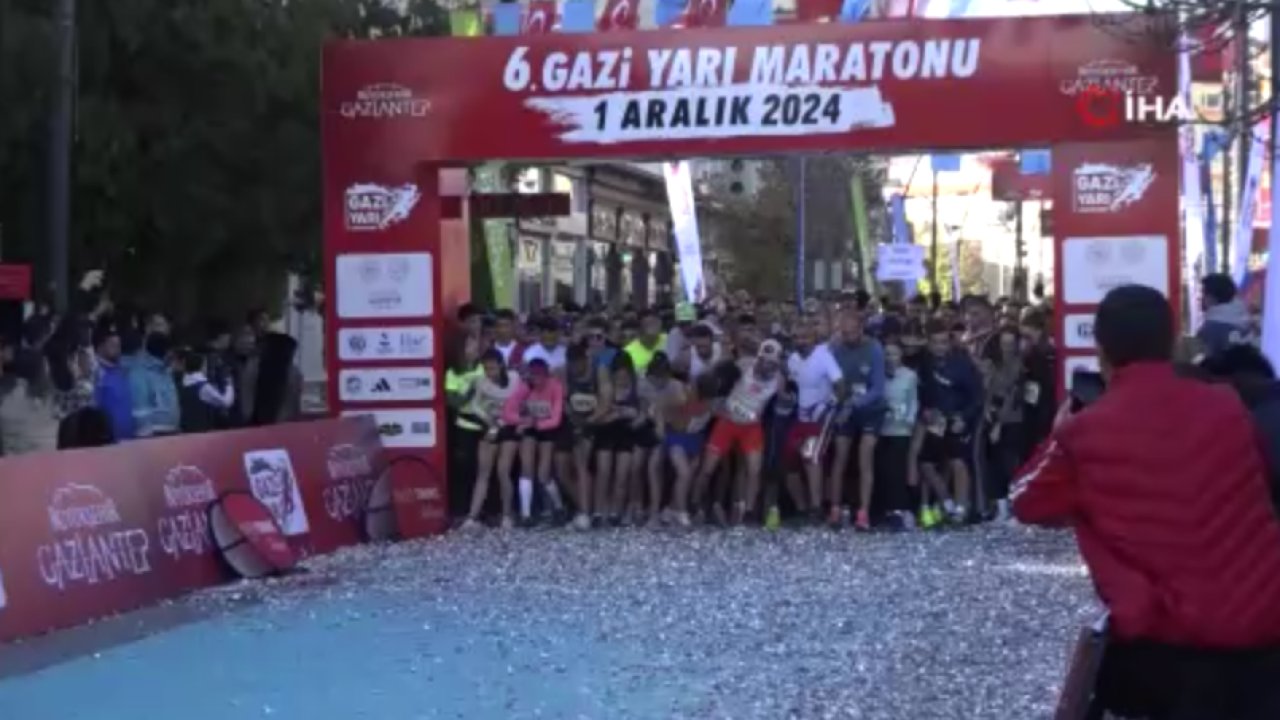 6. Gazi Yarı Maratonu ve Halk Koşusu coşkuyla başladı...