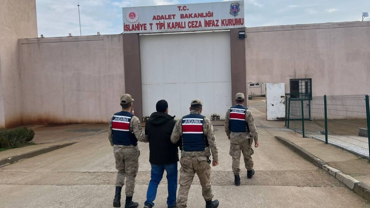 Gaziantep'te uyuşturucu madde imal ve ticareti yapan şahsı jandarma yakaladı