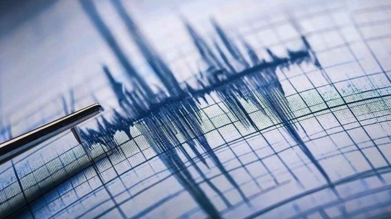 Deprem...  Malatya'da 4 büyüklüğünde deprem... 4 Ocak 2025 Son Depremler