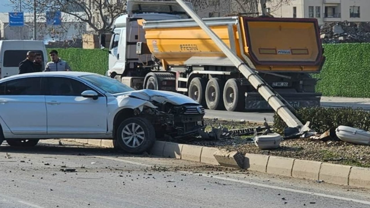 Gaziantep'te iki ayrı trafik kazasında 2 kişi yaralandı