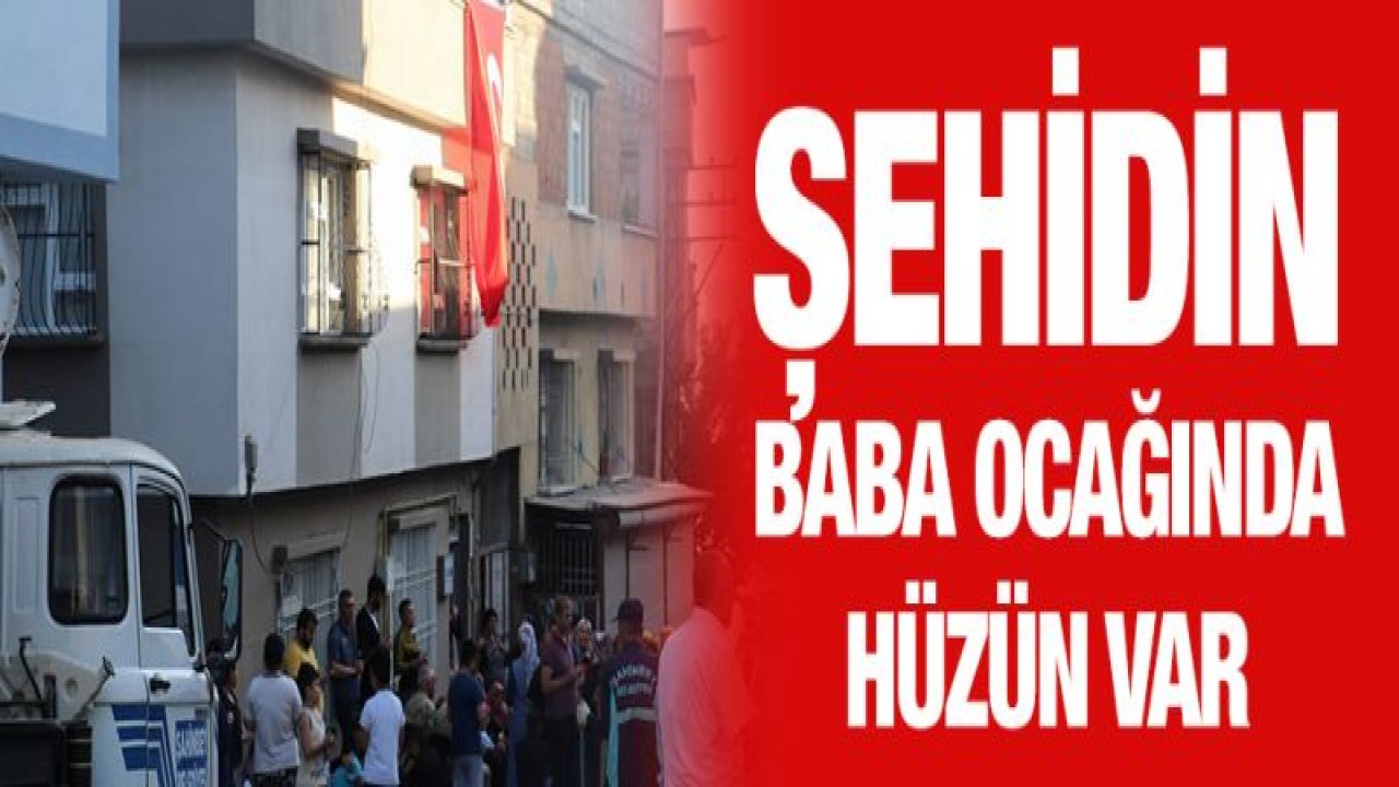 Gaziantep şehidine ağlıyor