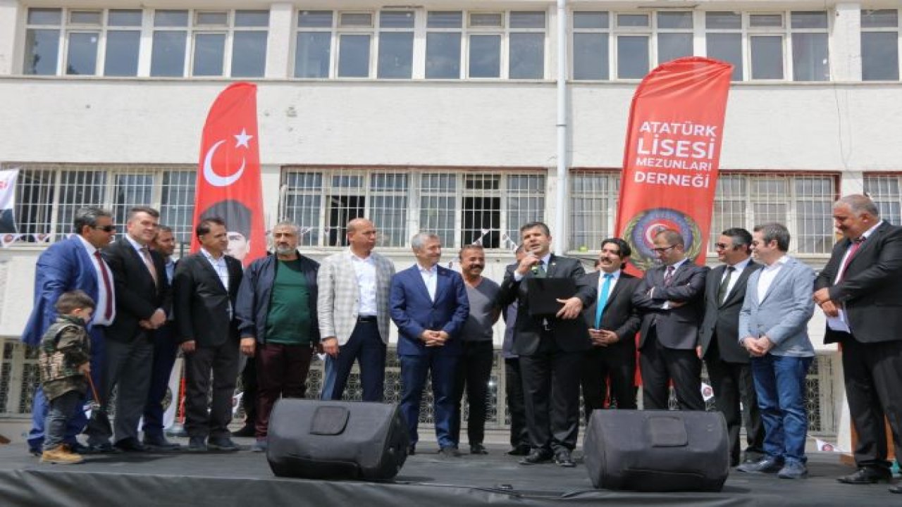 Gaziantep Atatürk Lisesi mezunları bir araya geldi