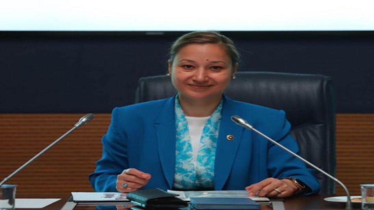 DR. DERYA BAKBAK'IN 15 TEMMUZ MESAJI