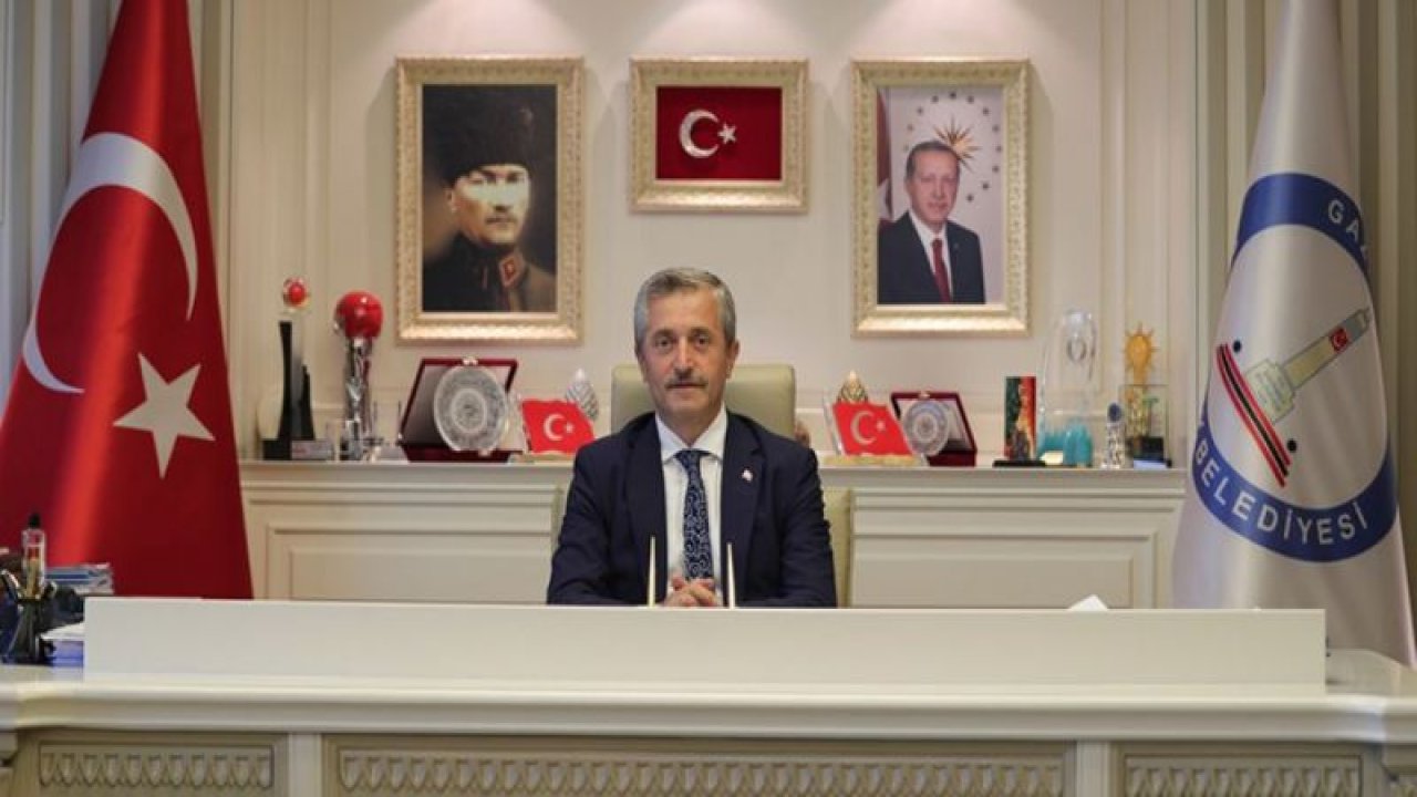 BAŞKAN TAHMAZOĞLU MUHTARLAR GÜNÜNÜ KUTLADI