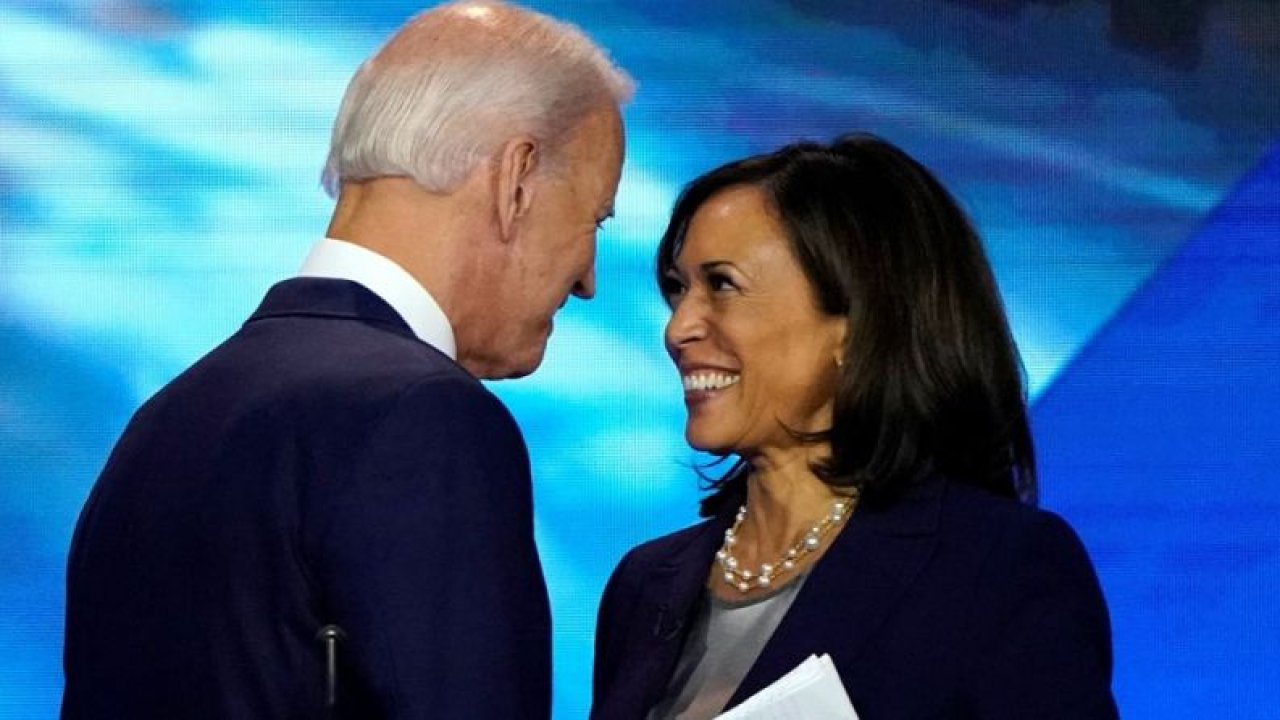 Joe Biden, yardımcı olarak Kamala Harris'i seçti (Kamala Harris kimdir?)