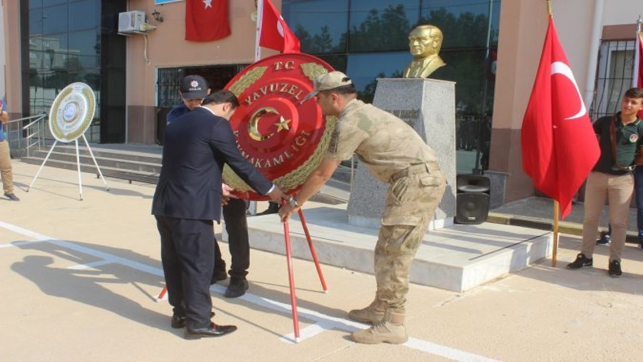 Yavuzeli'nde Zafer Bayramı kutlandı