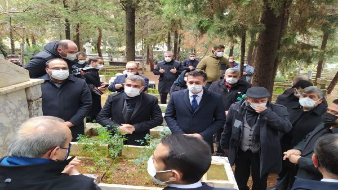 12 Eylül'ün ülkücü şehidi Ahmet Kerse mezarı başında anıldı