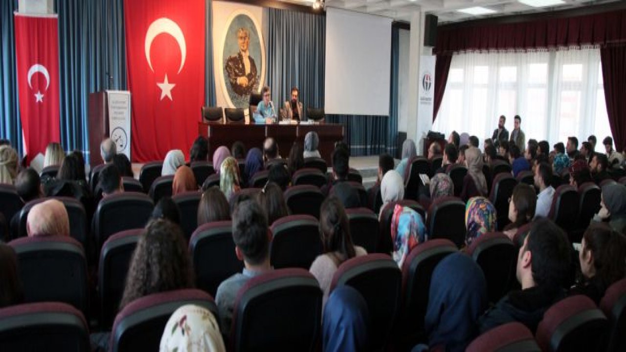 '˜BİR ŞAHSİYET: MİTHAT ENÇ' KONFERANSINA YOĞUN İLGİ