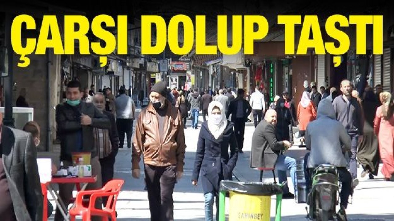 Köpüklü suyla yıkanan tarihi çarşı yasağın kalktığı ilk günde dolup taştı