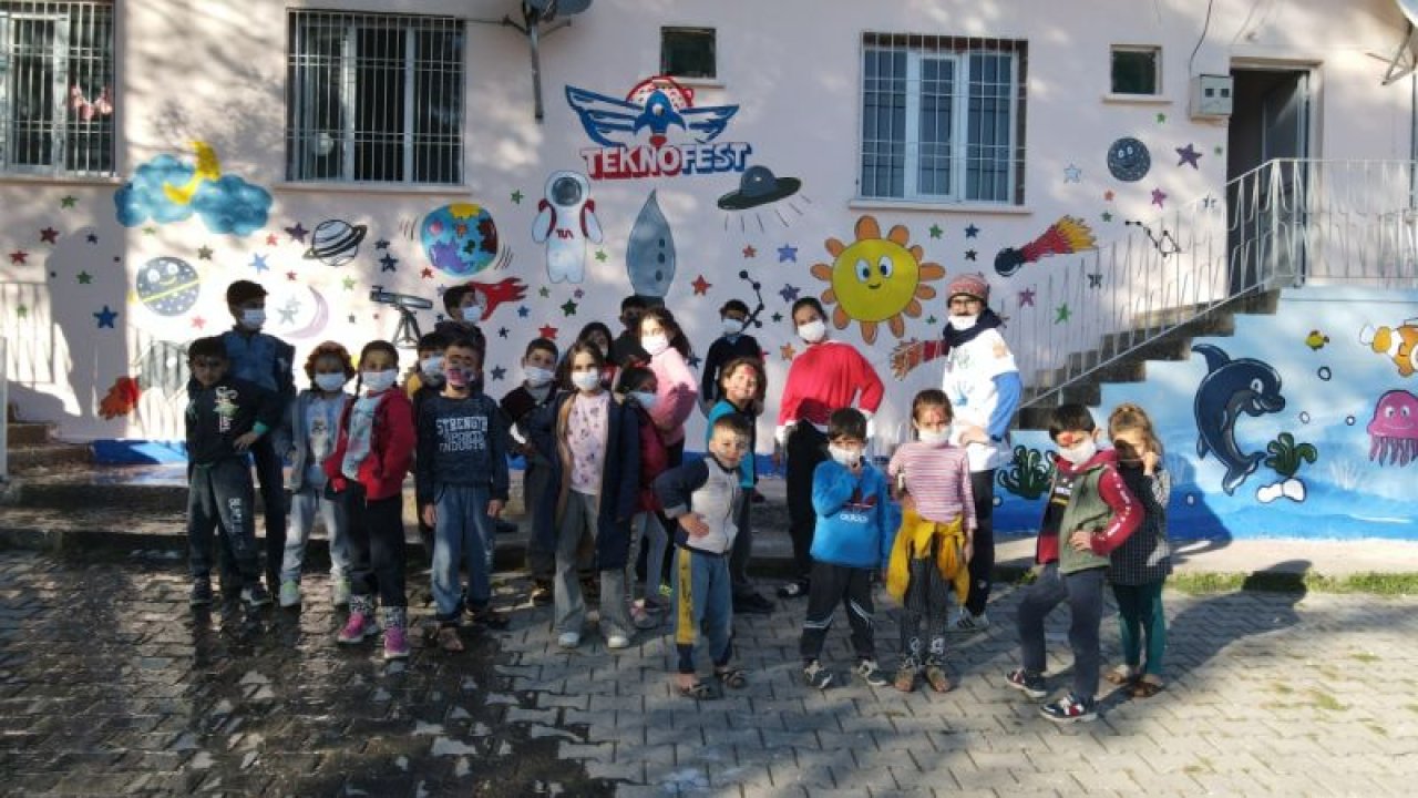 Gönüllü öğrenciler omuz omuza verip 19 köy okulunu renklendirdi