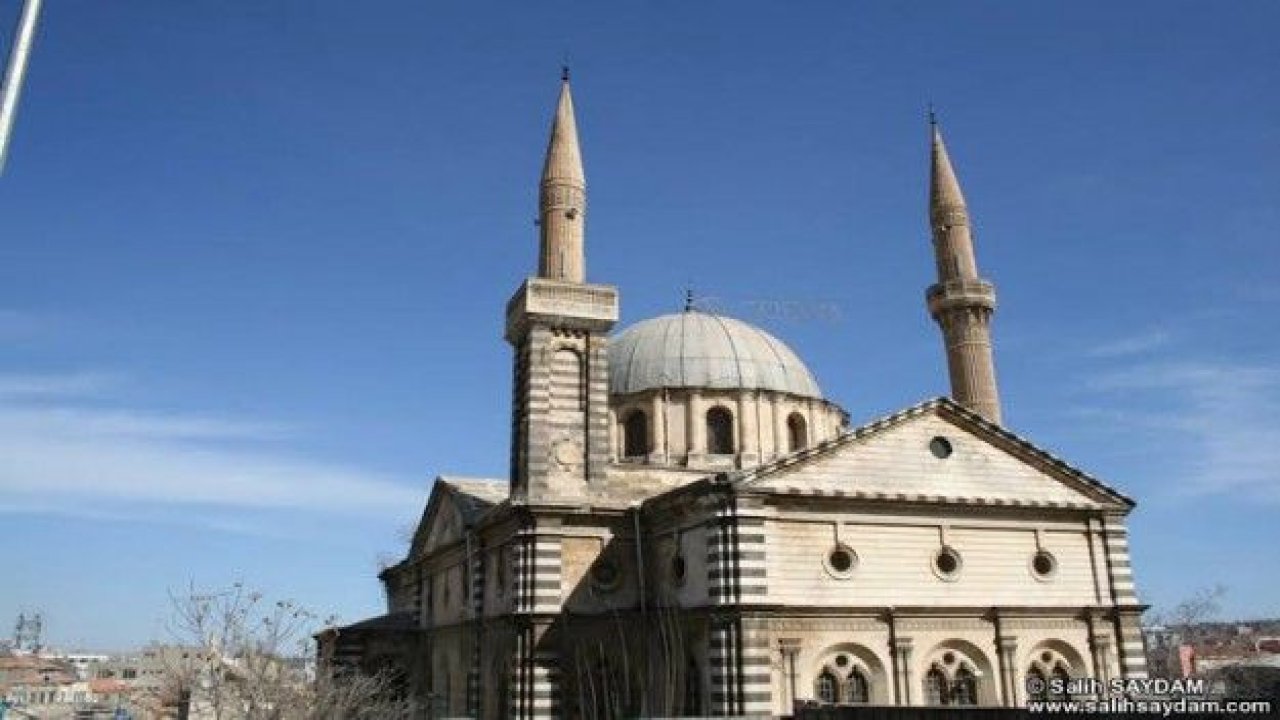 Son dakika! 15 Temmuz’un 4. Yılında Gaziantep’in tüm camilerinden sela okunuyor!