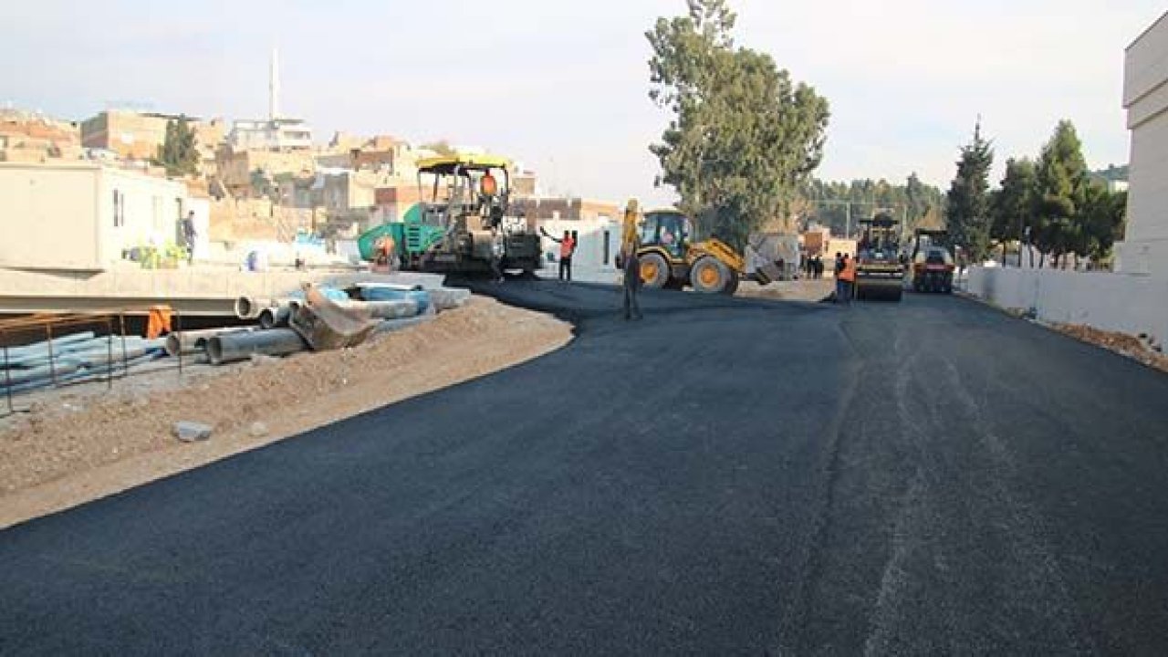 Karakoyun köprülü kavşağında asfalt çalışması başladı